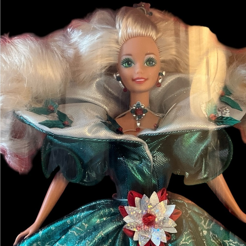 1995 Vintage Special Christmas Edition Barbie Doll New in Box